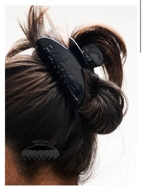 Parke Hair Claw Clip